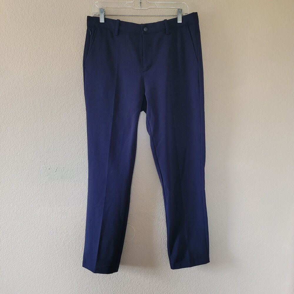 Quince Ultra-Stretch 24/7 Smart Chinos Size 31 Athletic Tapered Deep Navy Pants
